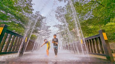 大象噴水|基隆免費玩水景點「暖暖親水公園」免費玩水：大象溜。